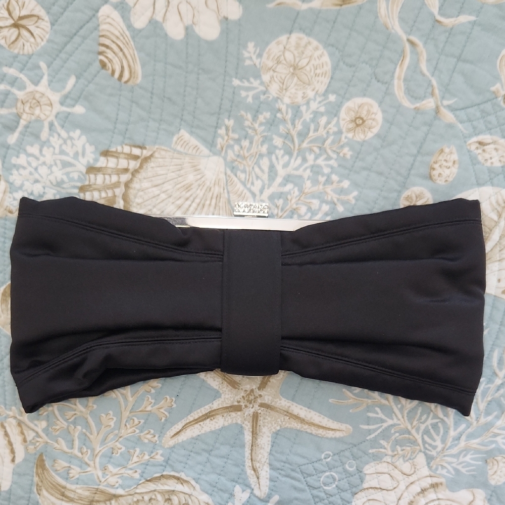 Bow Style Clutch NWOT